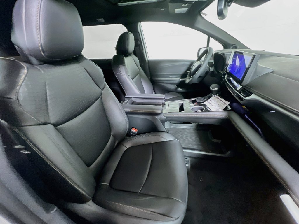 New 2026 Toyota Sienna XLE Woodland Edition AWD/4WD image 21