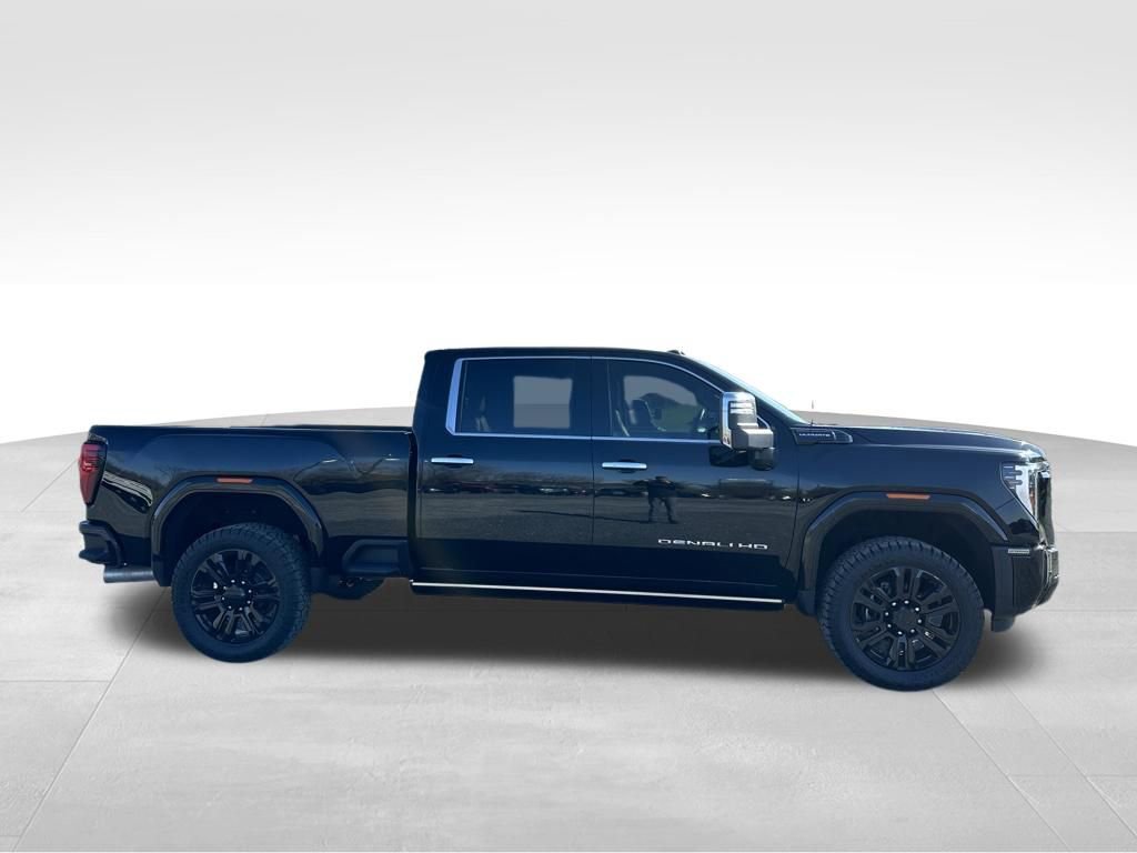 Used 2025 GMC Sierra 2500 Denali Ultimate image 24