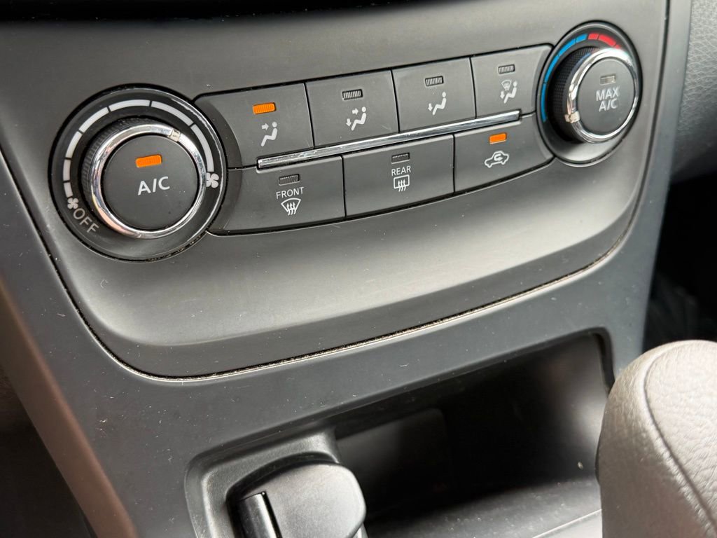 Used 2019 Nissan Sentra S image 22