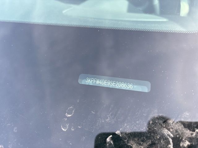 Used 2025 Kia K4 GT-Line w/ GT-Line Premium Package image 39