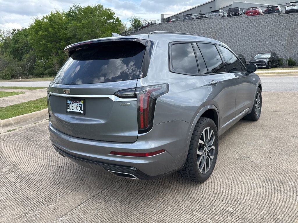 Used 2021 Cadillac XT6 Sport AWD/4WD image 16