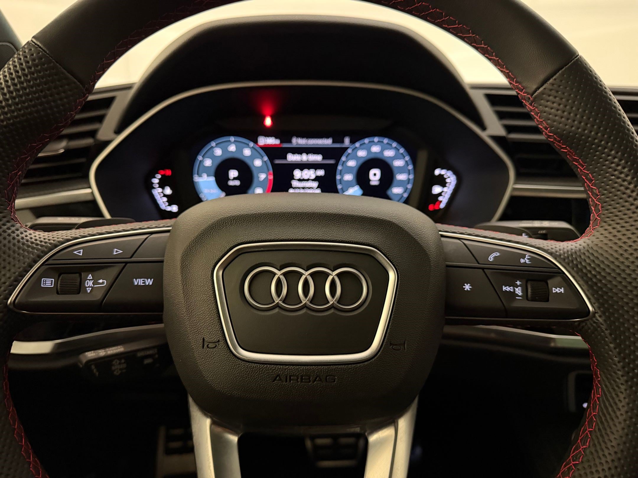 Certified 2025 Audi Q3 2.0T Premium Plus w/ Premium Plus Package AWD/4WD image 11
