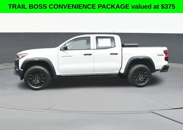 Used 2024 Chevrolet Colorado Trail Boss w/ Technology Package AWD/4WD image 10