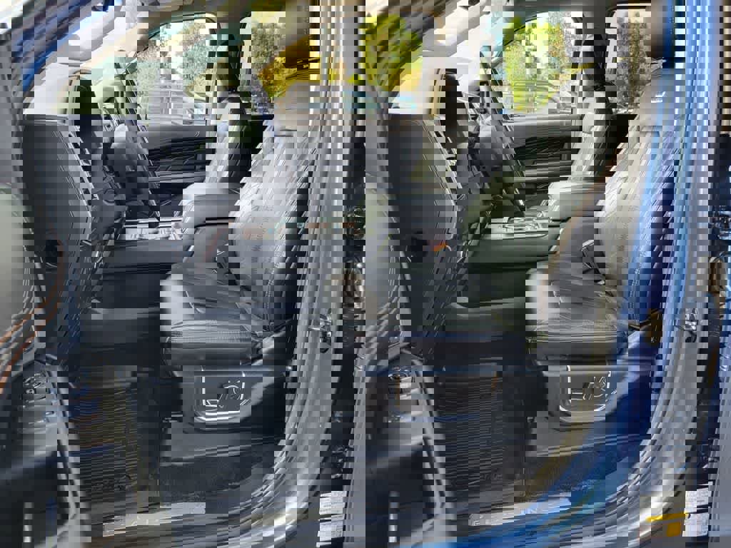 Certified 2020 Ford Expedition Platinum AWD/4WD image 11