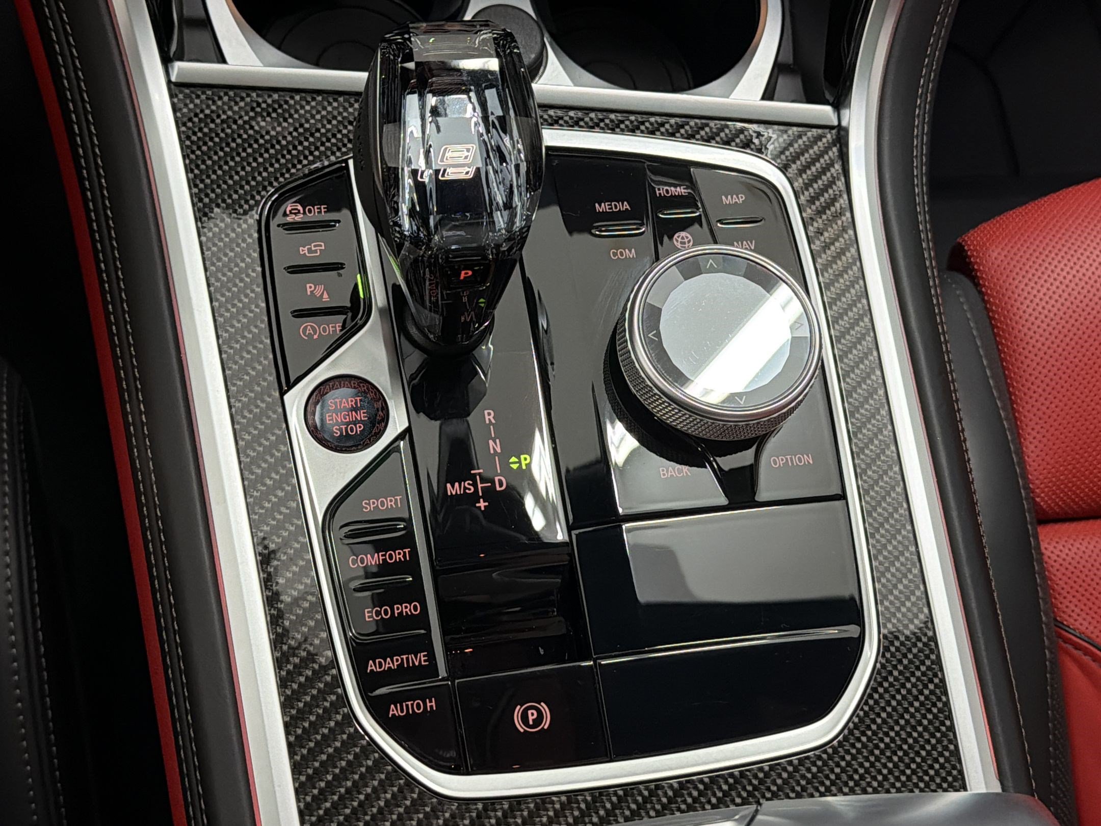 Certified 2025 BMW M850i xDrive AWD/4WD image 17