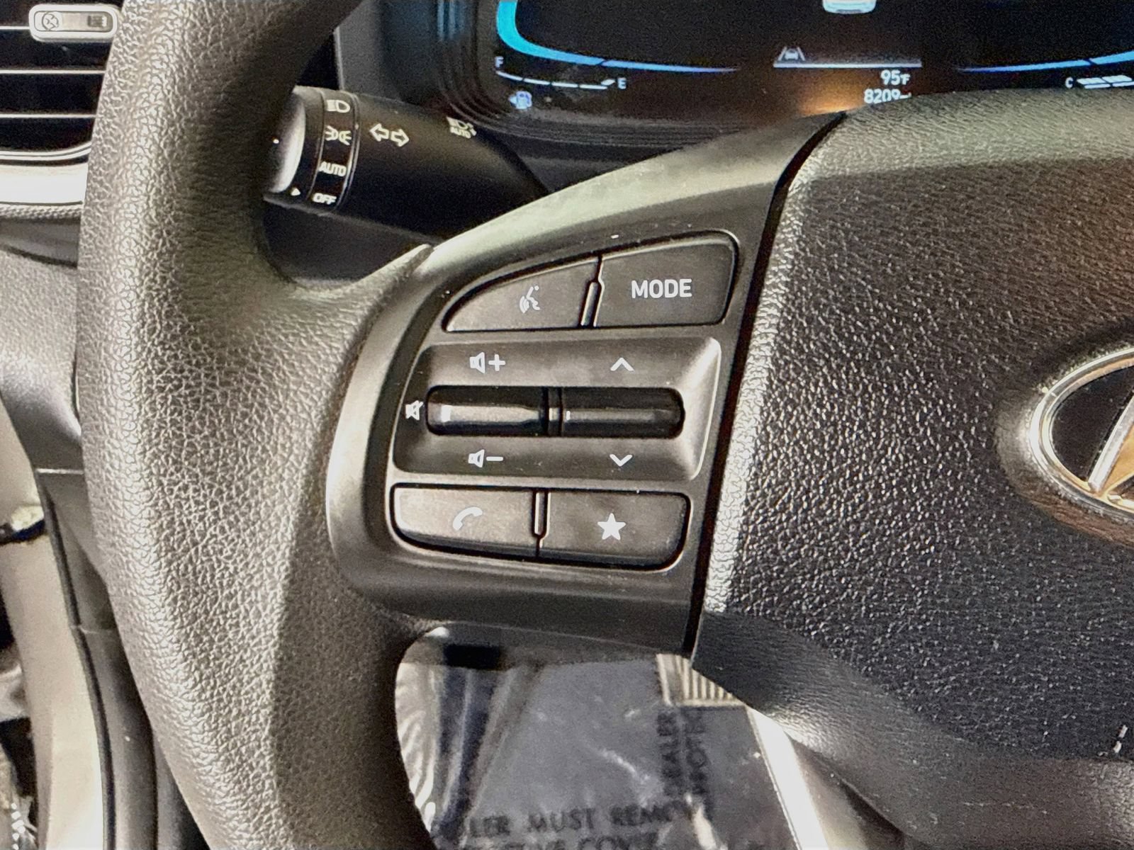 Used 2026 Hyundai Venue SE FWD image 10