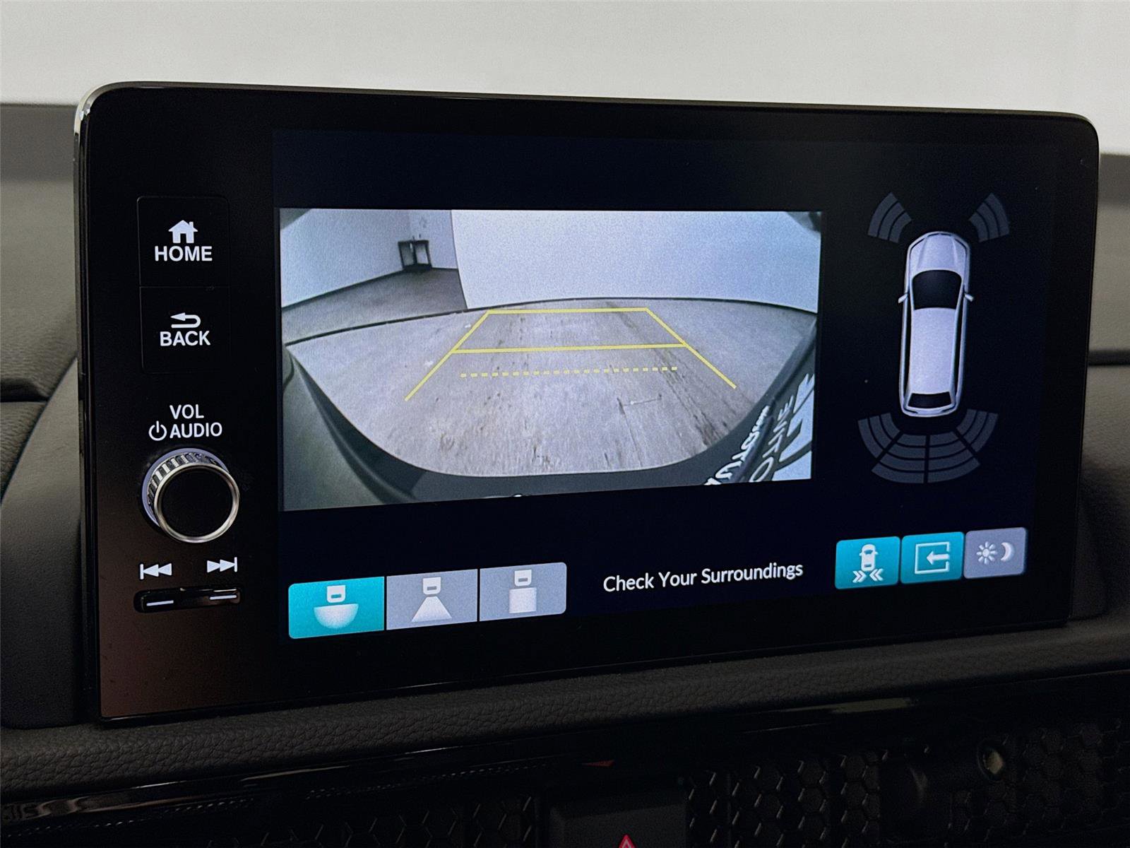 Used 2024 Honda CR-V Sport Touring image 6