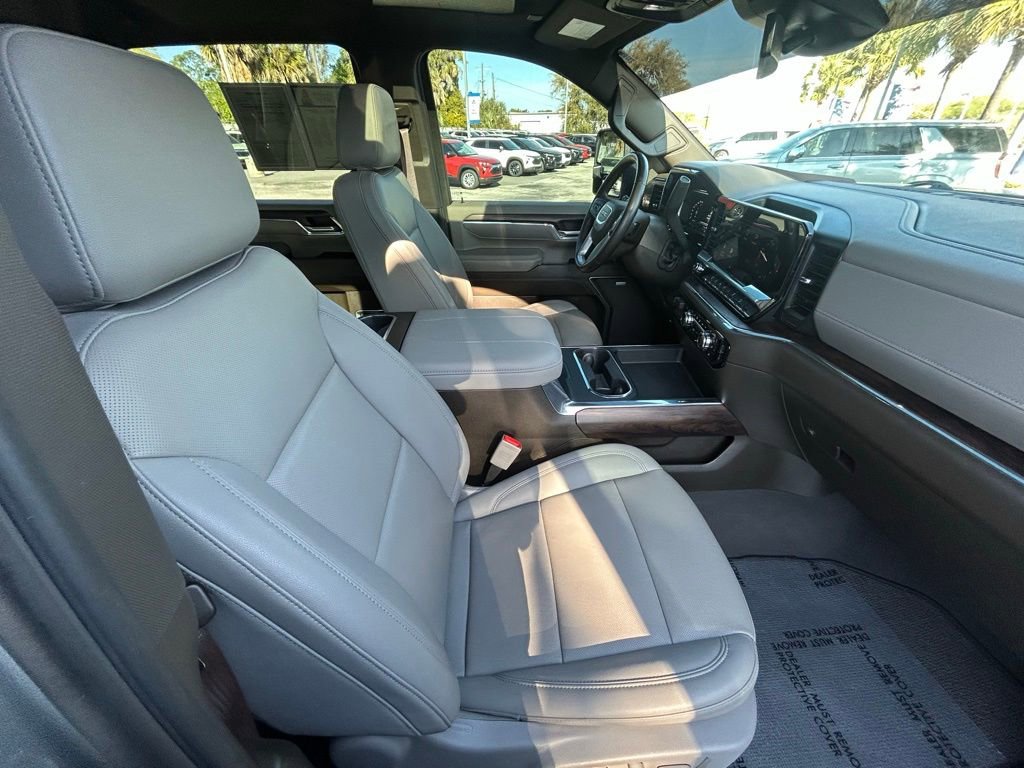 Used 2024 GMC Sierra 2500 SLT w/ SLT Premium Package image 23