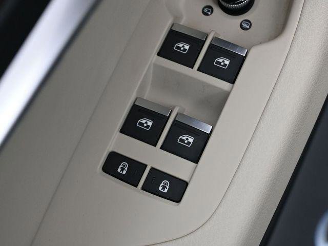 Used 2023 Audi A6 2.0T Premium w/ Convenience Package image 13