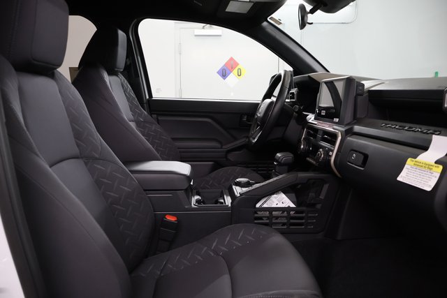 New 2026 Toyota Tacoma SR AWD/4WD image 23