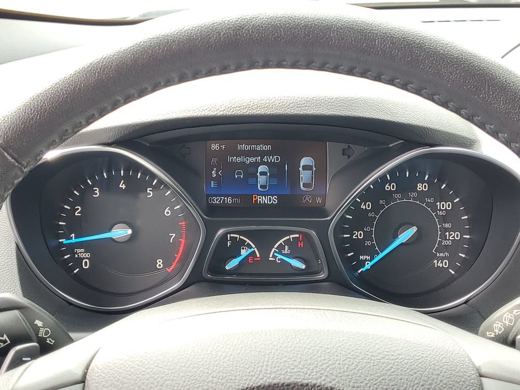 Used 2017 Ford Escape Titanium w/ Canadian Touring Package AWD/4WD image 17