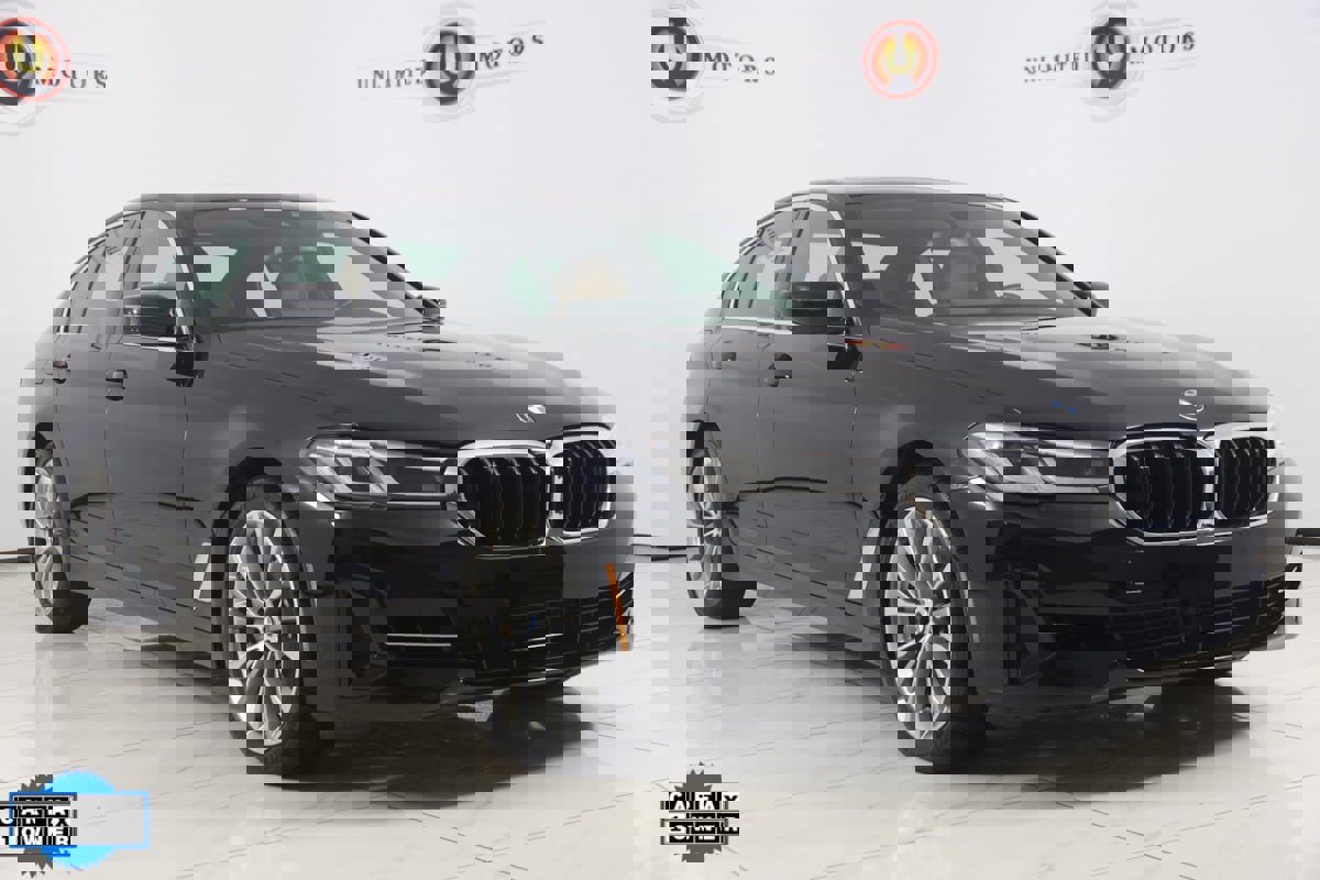 Used 2022 BMW 540i xDrive w/ M Sport Package image 22