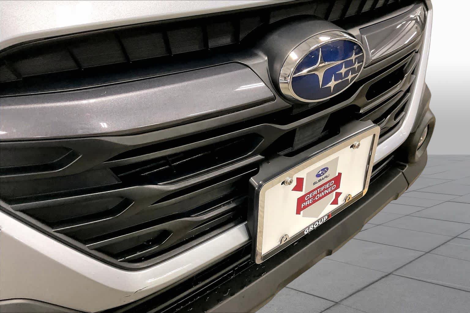 Used 2025 Subaru Outback Premium AWD/4WD image 29