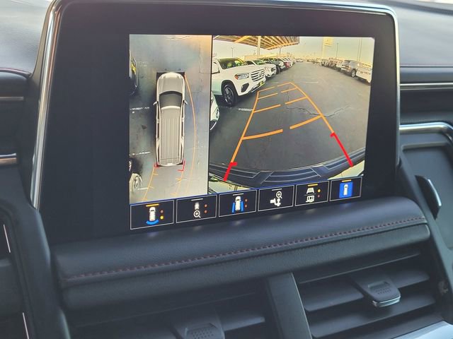 Used 2022 Chevrolet Suburban RST w/ Luxury Package image 10