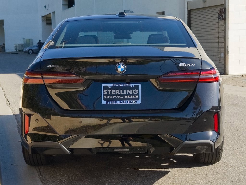 New 2026 BMW 530i xDrive w/ M Sport Package image 6