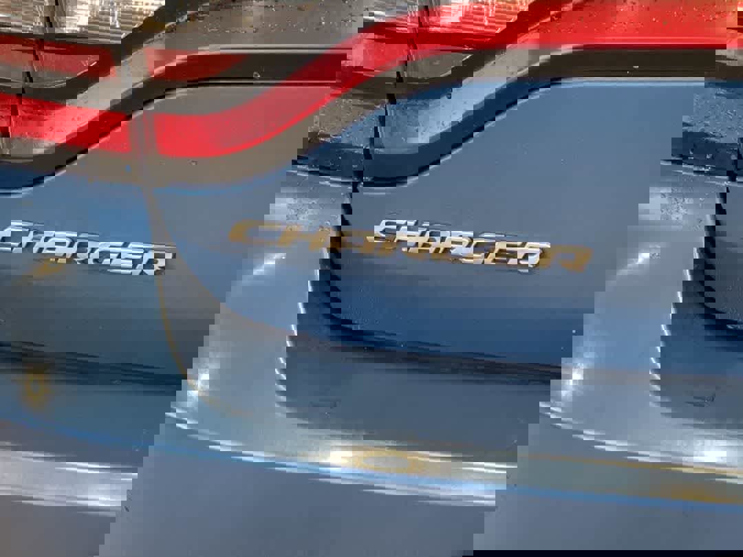 Used 2022 Dodge Charger SXT w/ Leather Interior Group image 11