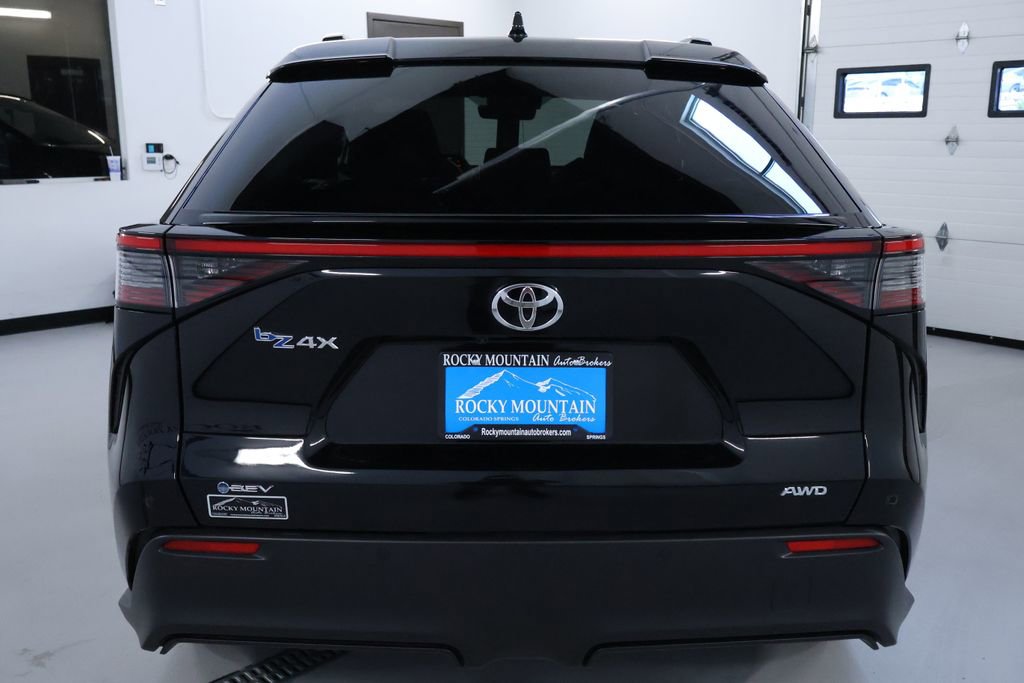 Used 2024 Toyota bZ4X XLE image 6