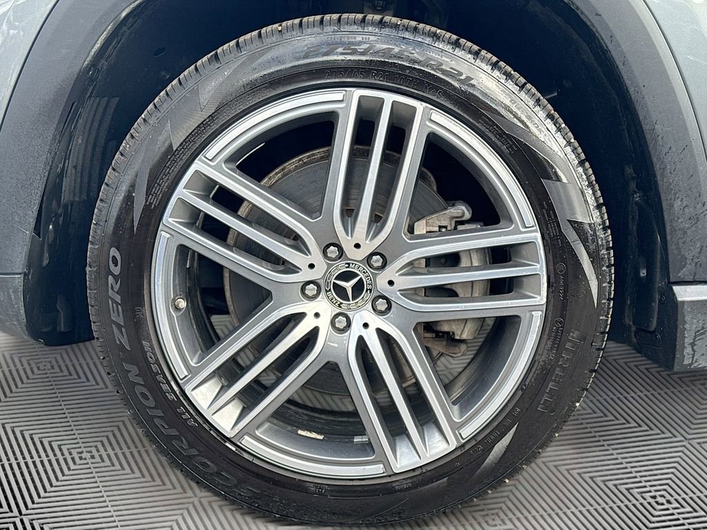 Used 2023 Mercedes-Benz GLS 450 4MATIC image 35