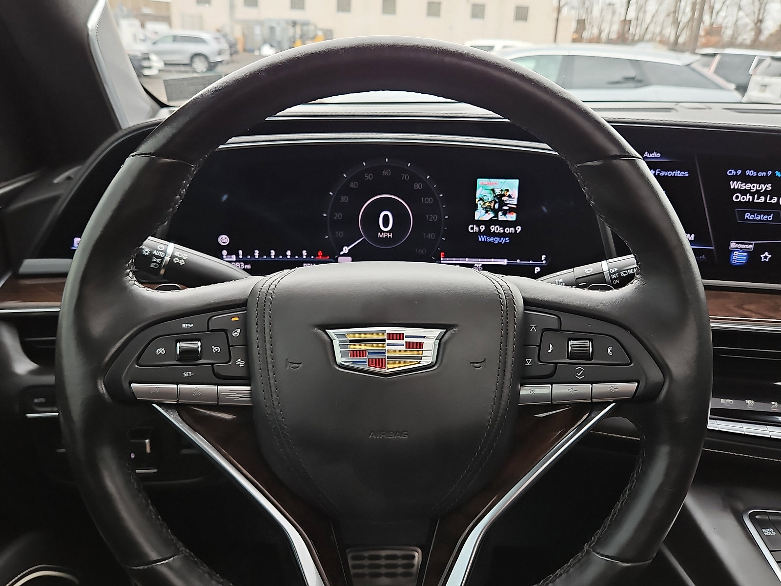 Used 2023 Cadillac Escalade Sport Platinum w/ LPO, ONYX Package image 20