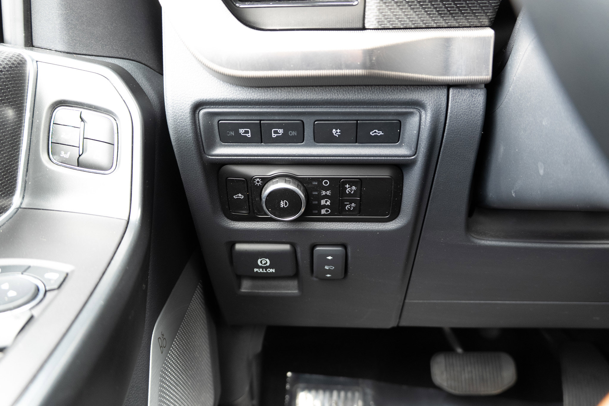 Used 2023 Ford F150 Raptor w/ Raptor 37 Performance Package image 30