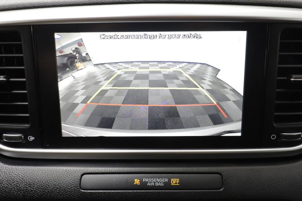Used 2022 Kia Sportage LX image 10