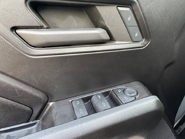 Certified 2024 Chevrolet Colorado Trail Boss w/ Technology Package AWD/4WD image 5