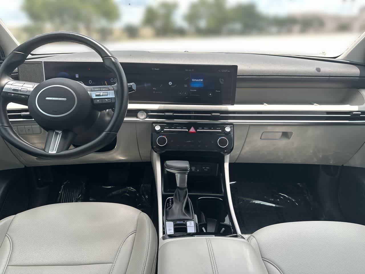 Used 2025 Hyundai Tucson SEL FWD image 16