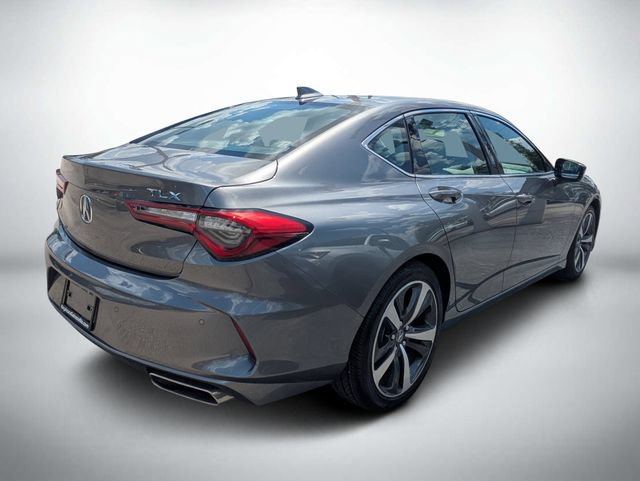 Used 2025 Acura TLX w/ Technology Package FWD image 4