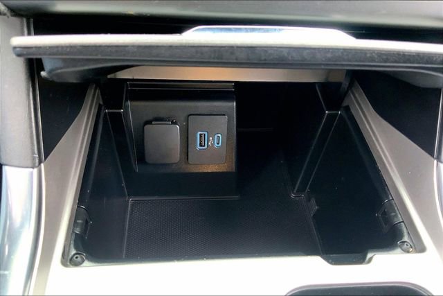 Used 2020 Ford Explorer Limited w/ Class III Trailer Tow Package image 34