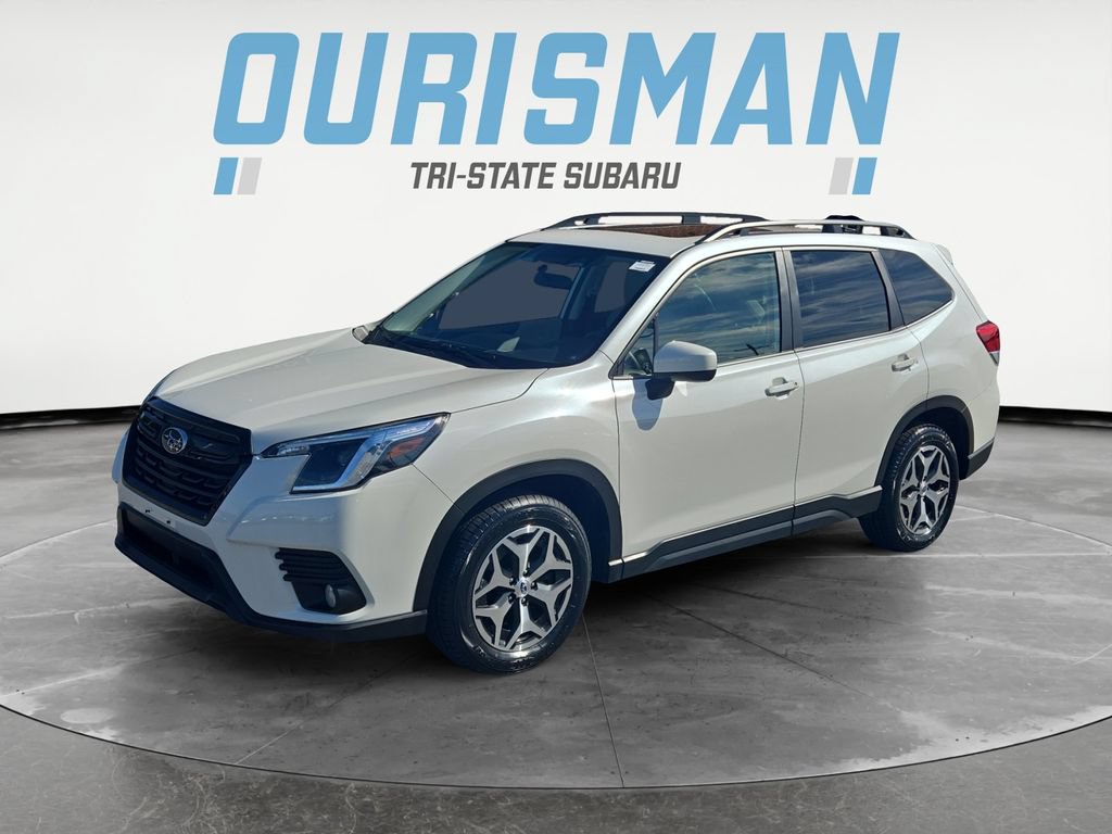 Certified 2023 Subaru Forester Premium AWD/4WD image 2