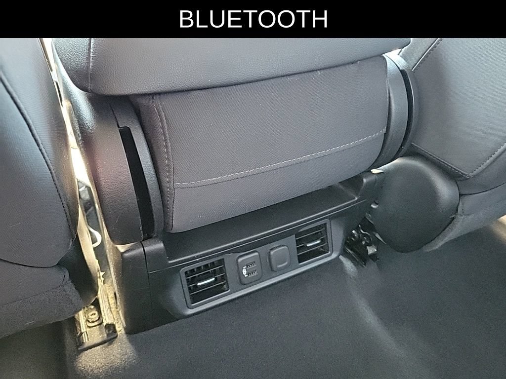 Used 2019 Chevrolet Silverado 1500 LT w/ All-Star Edition AWD/4WD image 9