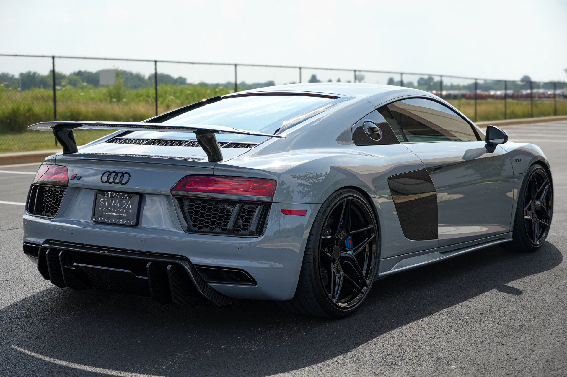 Used 2018 Audi R8 V10 plus AWD/4WD image 6