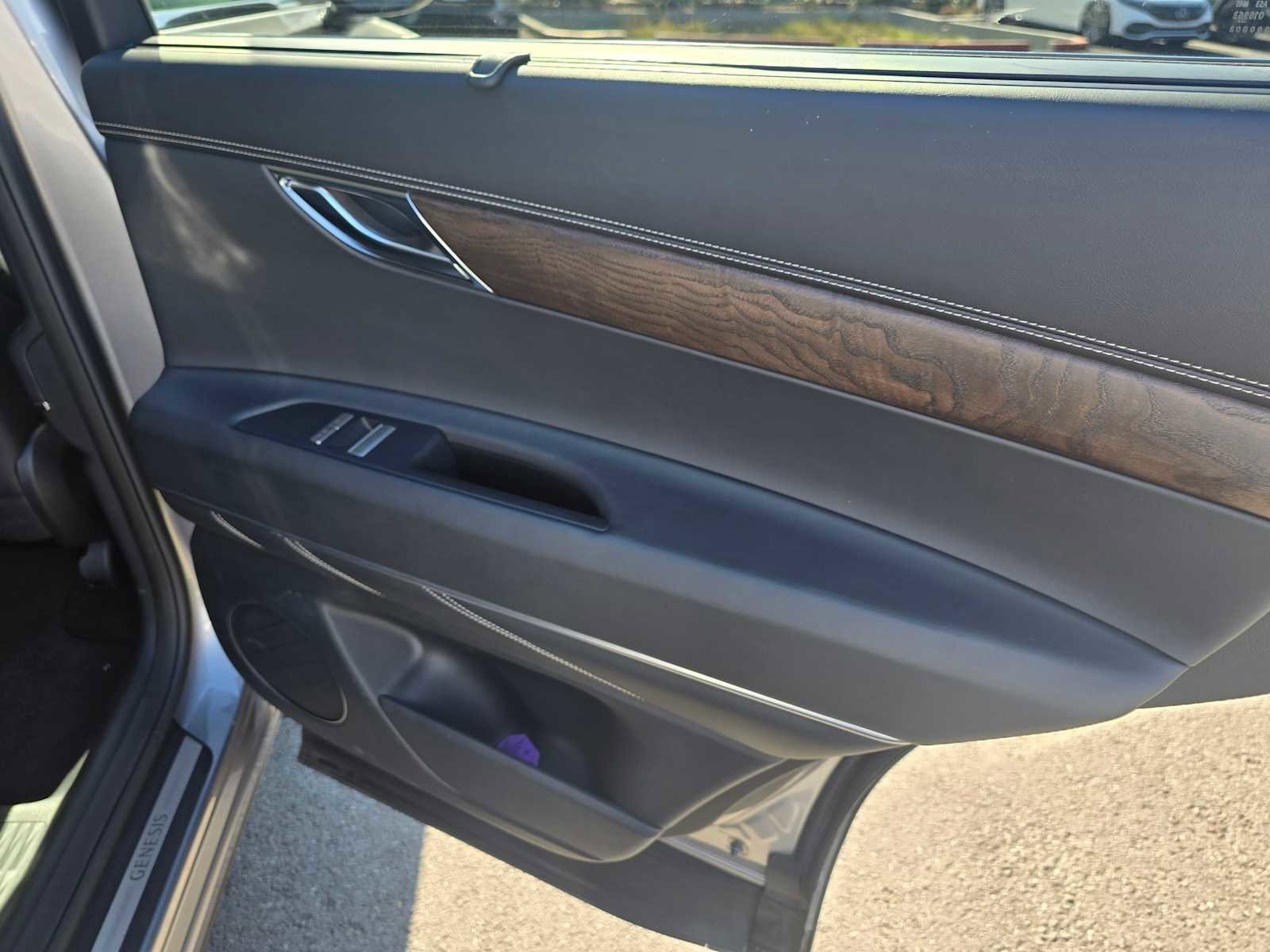 Used 2024 Genesis GV80 2.5T image 13