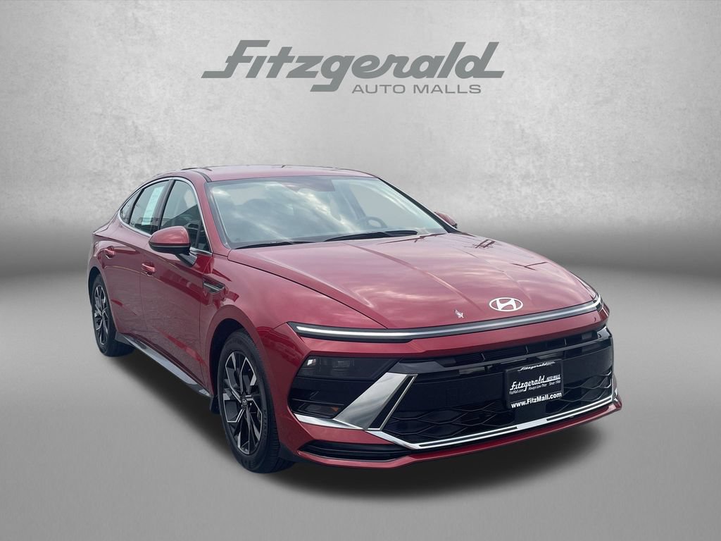 Certified 2025 Hyundai Sonata SEL AWD/4WD image 1