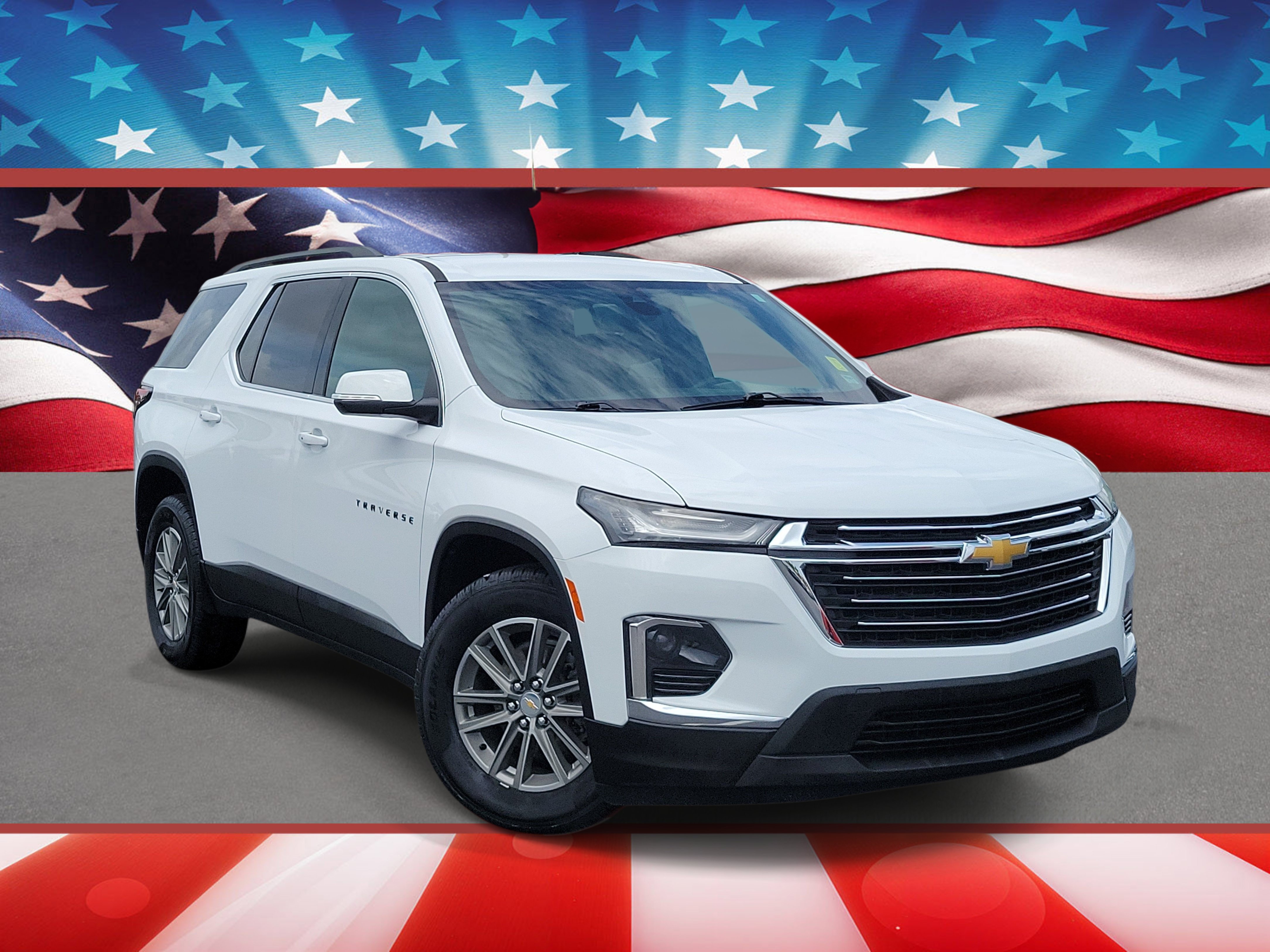 Used 2023 Chevrolet Traverse LT FWD image 1