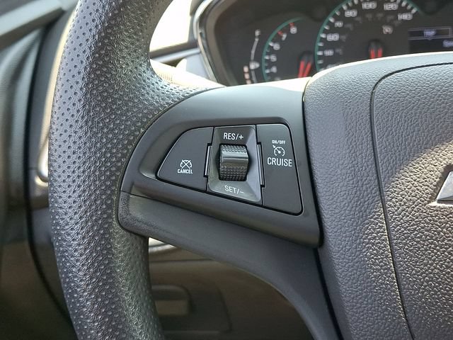 Used 2019 Chevrolet Trax LS w/ Tint and Cruise Package AWD/4WD image 21