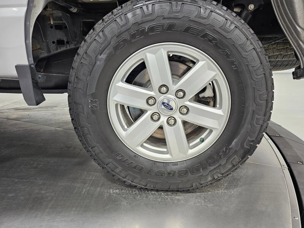 Used 2022 Ford F150 XLT w/ Equipment Group 301A Mid AWD/4WD image 10