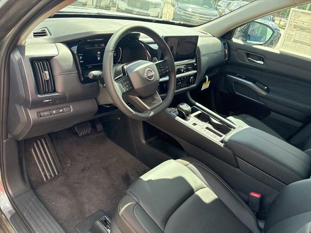 New 2026 Nissan Pathfinder SL FWD image 8