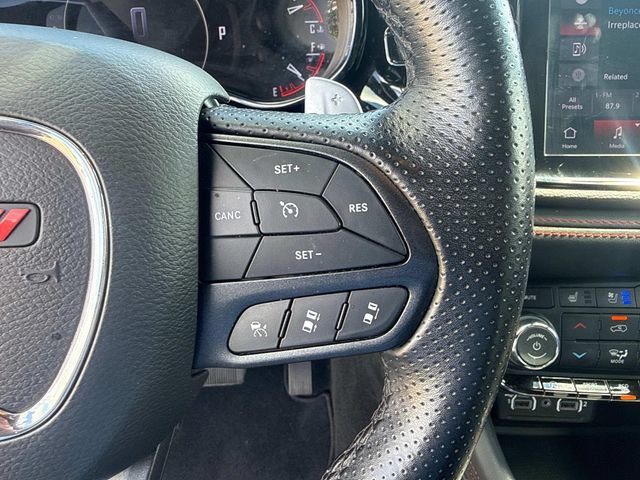 Used 2024 Dodge Durango GT RWD image 29