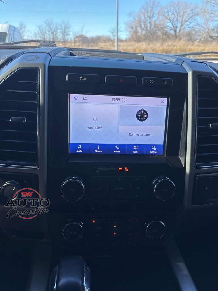 Used 2020 Ford F150 Lariat image 14