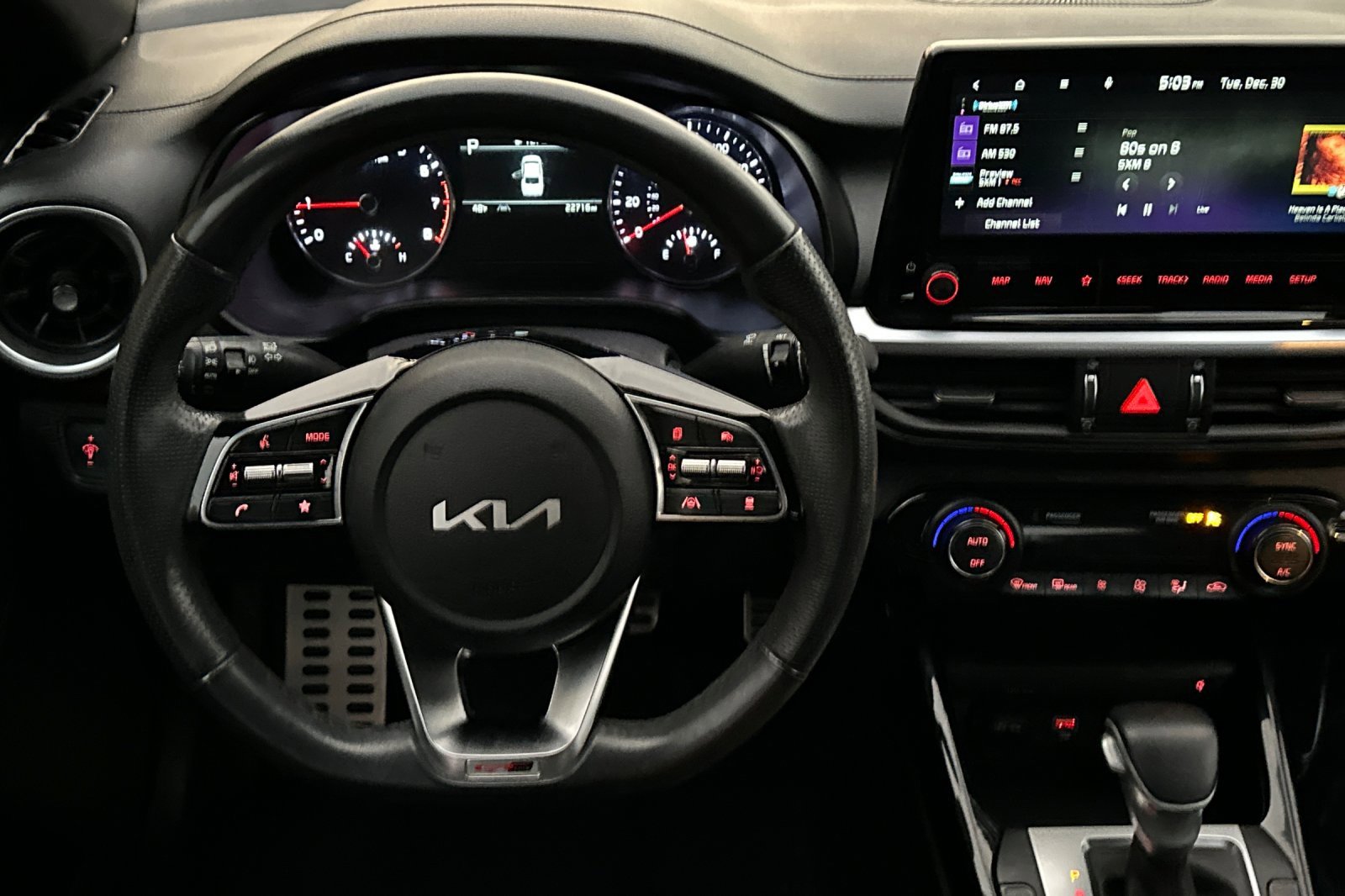 Certified 2023 Kia Forte GT-Line w/ GT-Line Premium Package image 11