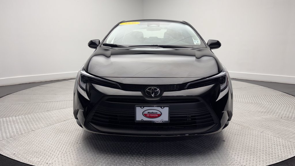 Used 2026 Toyota Corolla LE AWD/4WD image 39