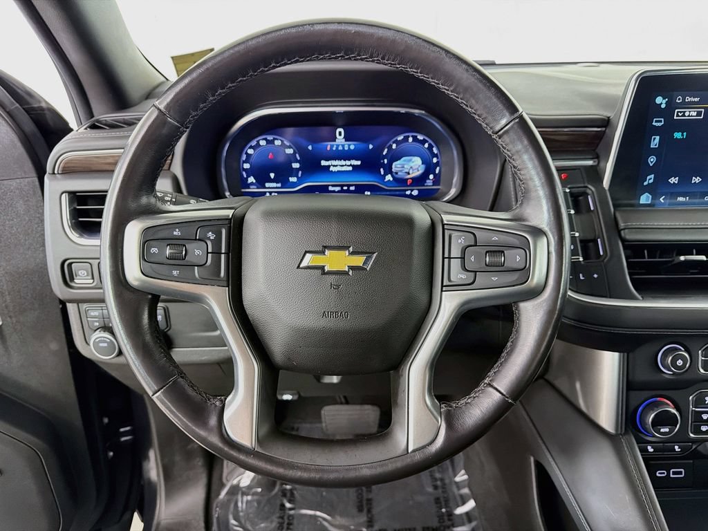 Used 2022 Chevrolet Suburban LT AWD/4WD image 13