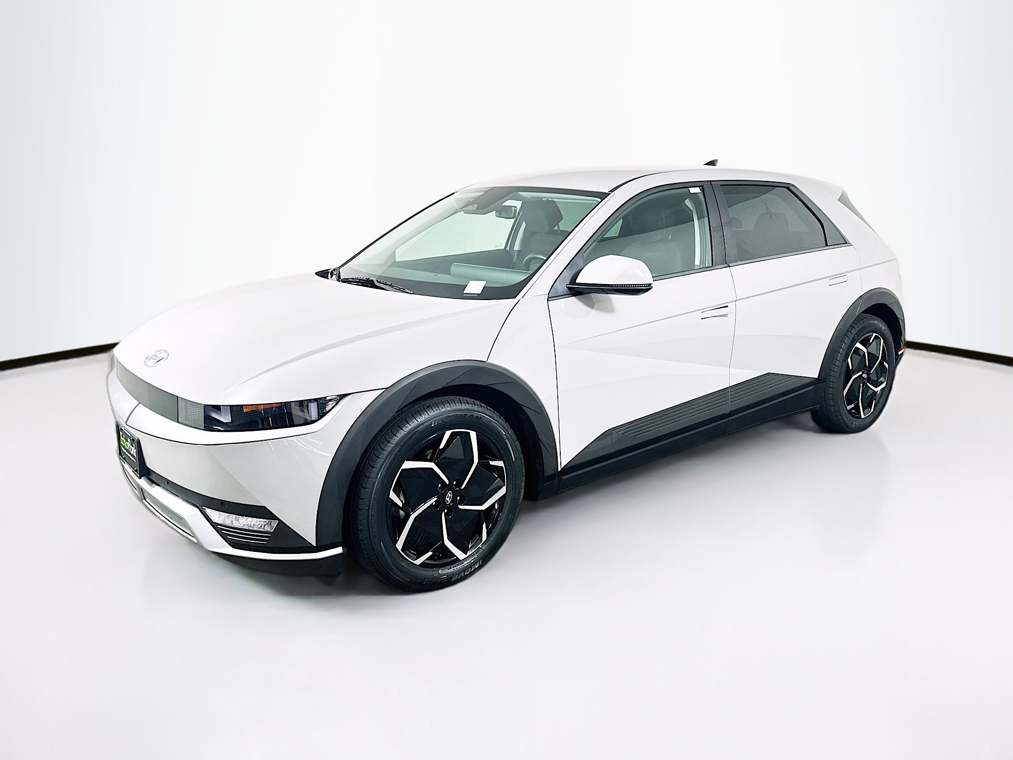 Used 2024 Hyundai Ioniq 5 SEL image 3