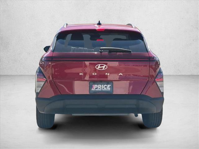 Used 2025 Hyundai Kona SEL FWD image 6