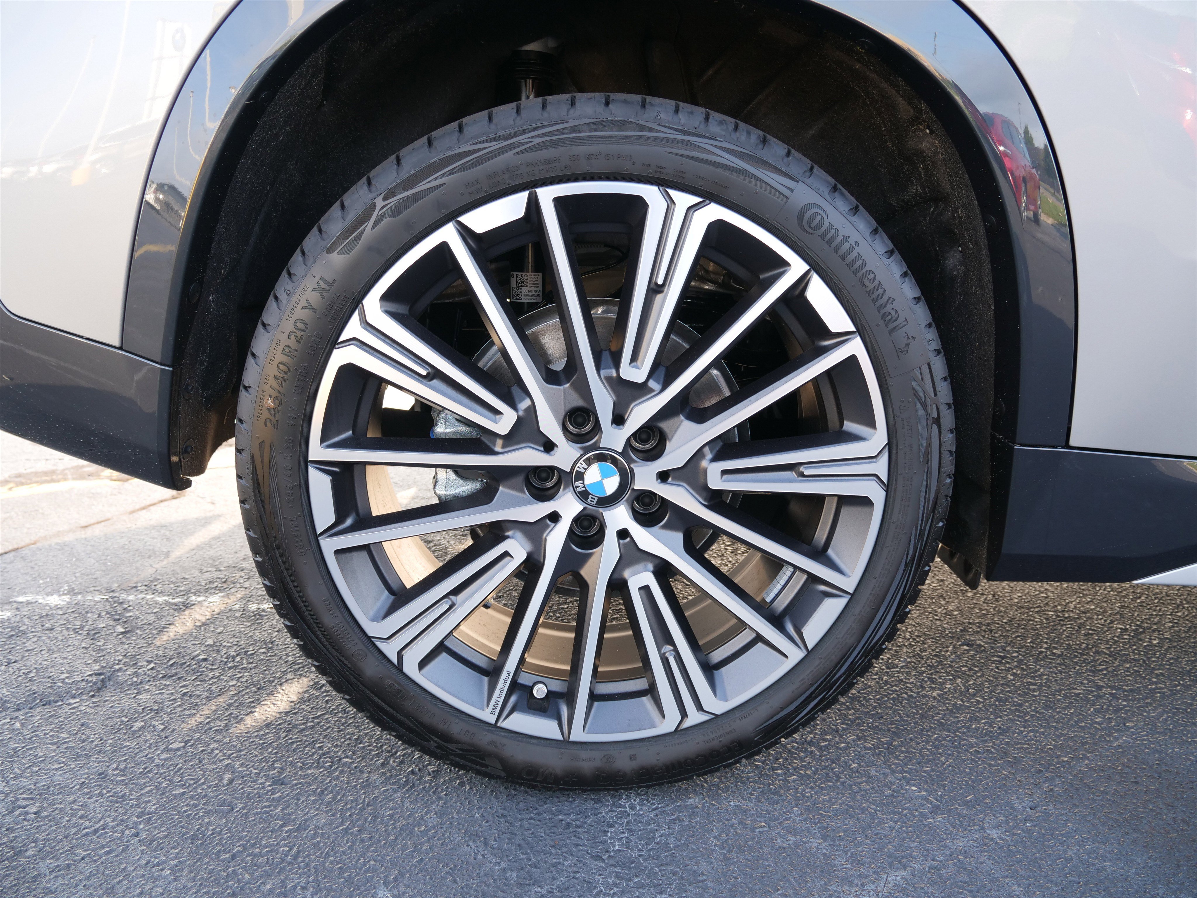 New 2025 BMW X1 xDrive28i w/ Technology Package image 11