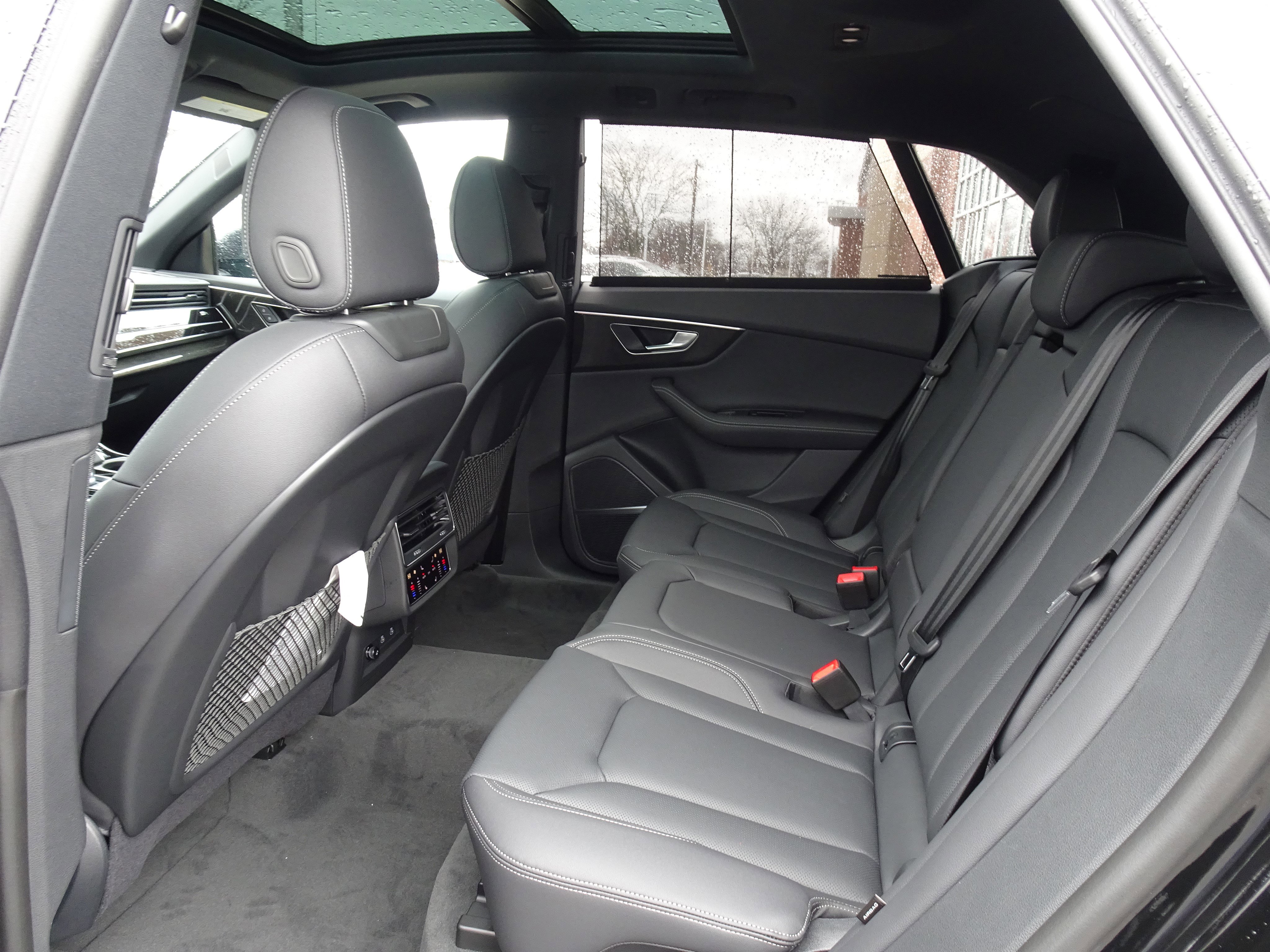 New 2026 Audi Q8 Premium Plus image 6