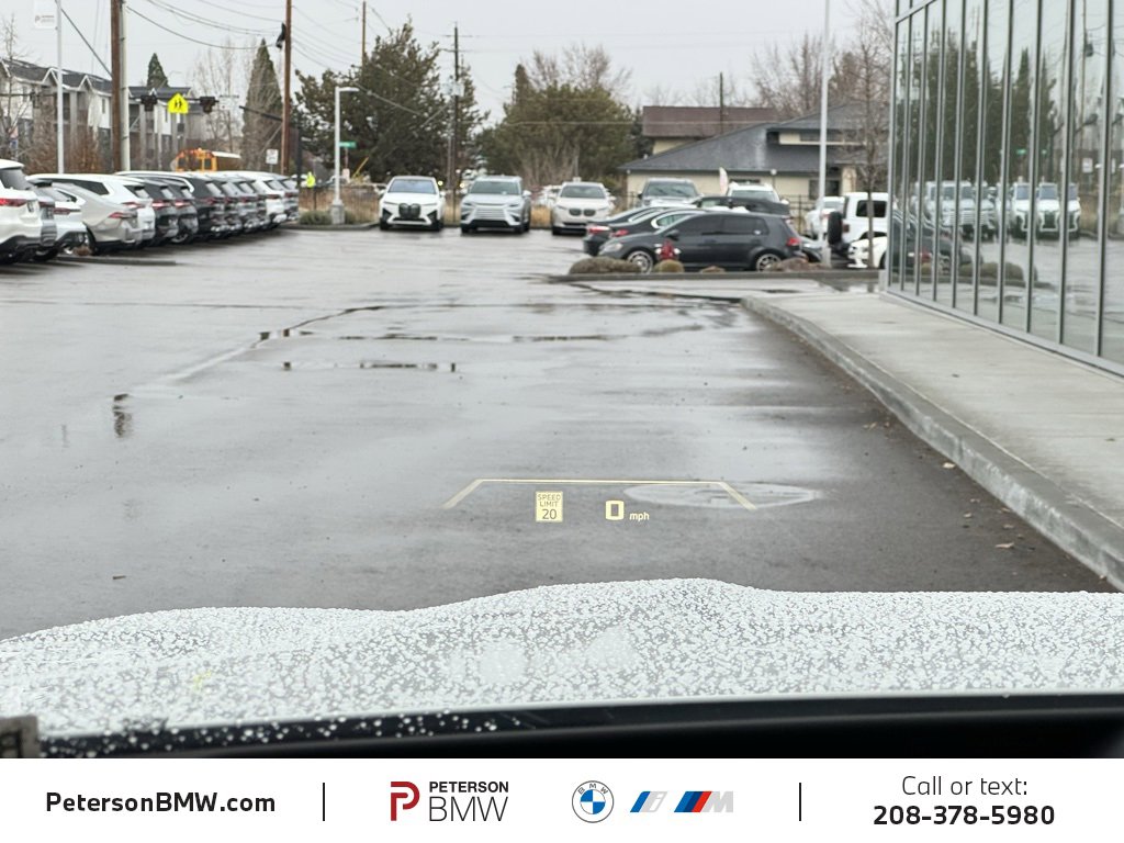 Used 2025 BMW X7 M60i image 30