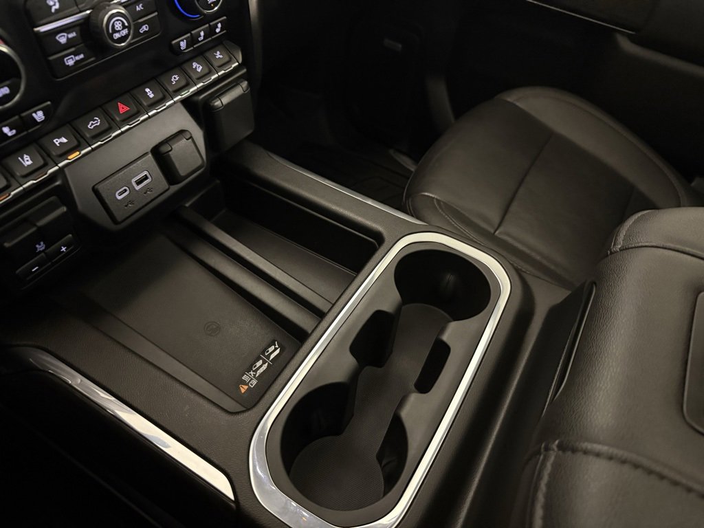 Used 2022 Chevrolet Silverado 2500 LTZ w/ LTZ Plus Package image 36