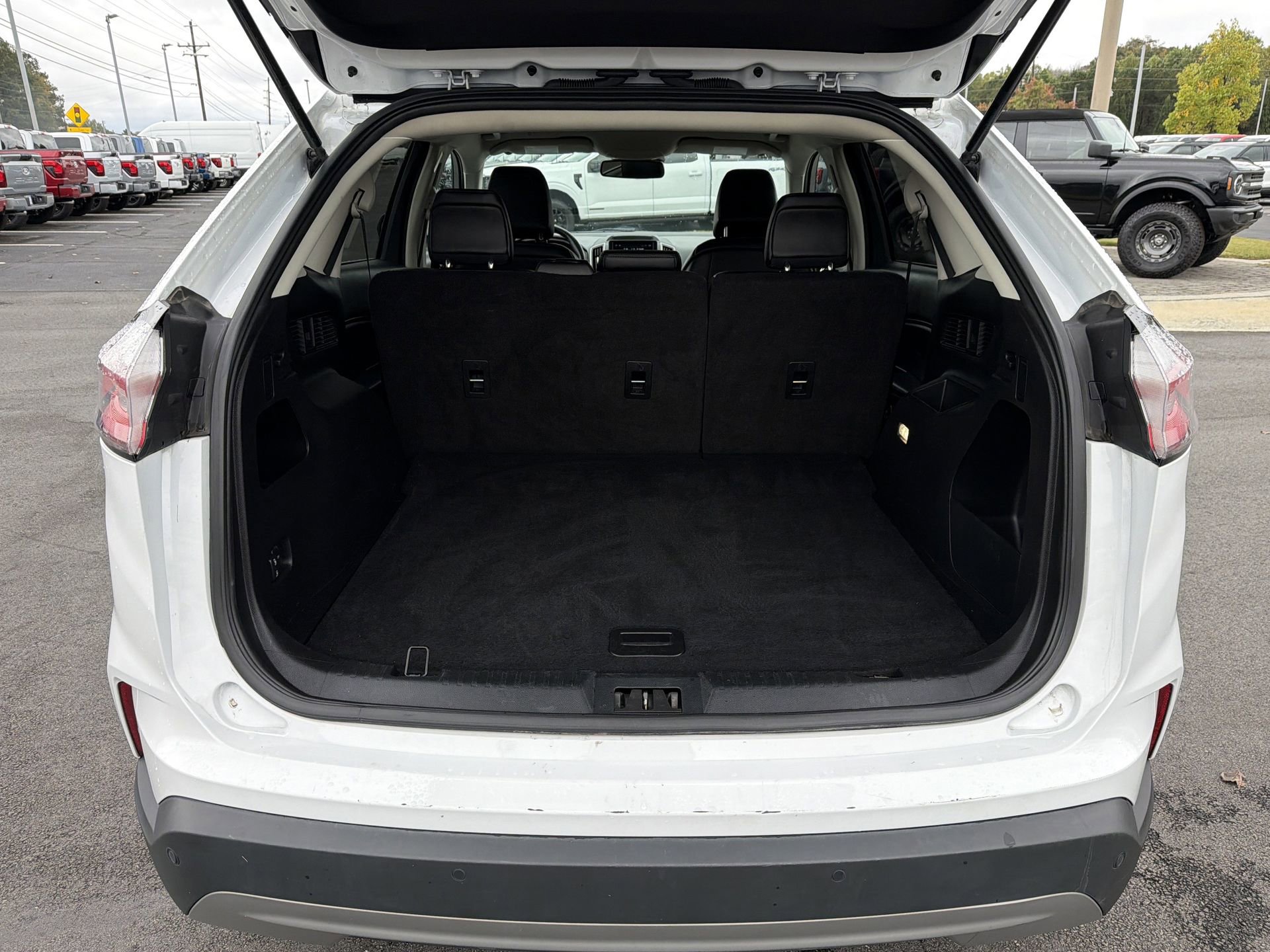 Certified 2024 Ford Edge SEL image 23